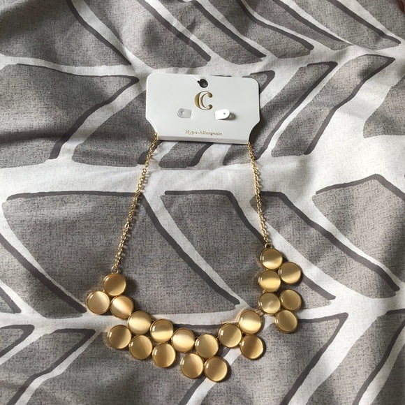 Charming Charlie Jewelry - Charming Charlie gold circle necklace